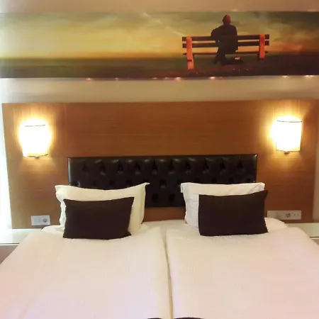City Hotel 3*