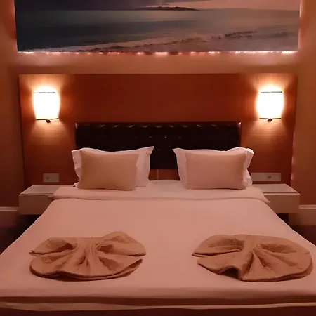 City Hotel