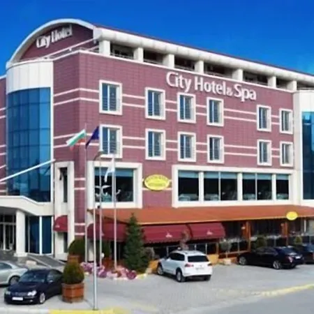 Отель Free Parking 3*