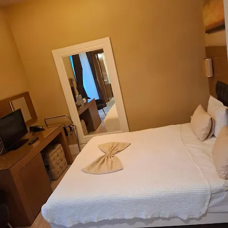 Free Parking 3* Пловдив