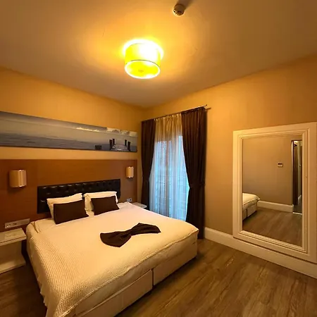 Free Parking 3* Пловдив