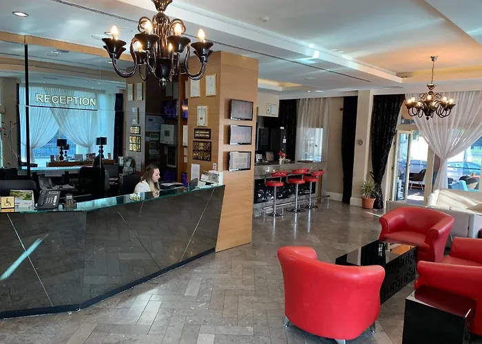 Hotel Free Parking 3*